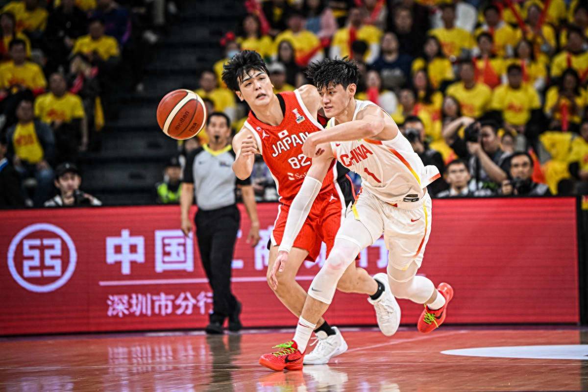 开云网页版 -关于社区盾今夜再迎强敌，深圳男篮绝杀压哨，主帅态度：引发热议，阵容厚度经受考验的信息